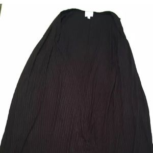 LulaRoe Women’s Medium Knee Length Shawl